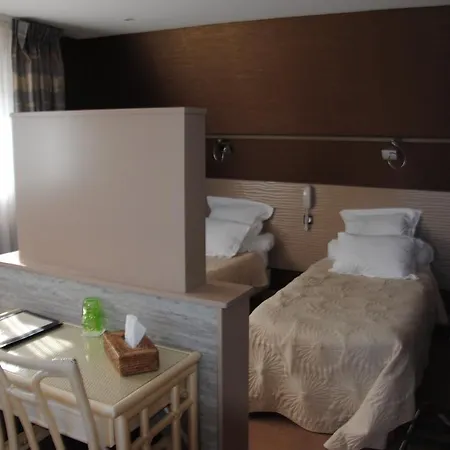 فندق Logis Du Casino Restaurant Le Mathelia فيرفيل سور مير