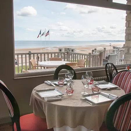 Logis Du Casino Restaurant Le Mathelia