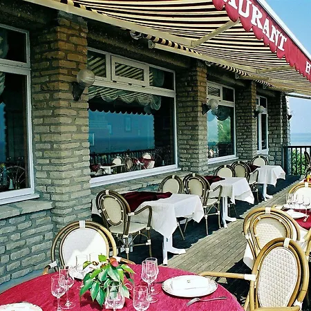 Logis Du Casino Restaurant Le Mathelia Hotel 3*