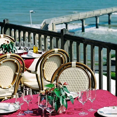 Hotel Logis Du Casino Restaurant Le Mathelia Vierville-sur-Mer