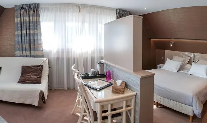 Hotel Logis Du Casino