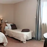 Hotel Logis Du Casino Restaurant Le Mathelia 3*