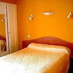 Logis Du Casino Restaurant Le Mathelia 3* Vierville-sur-Mer