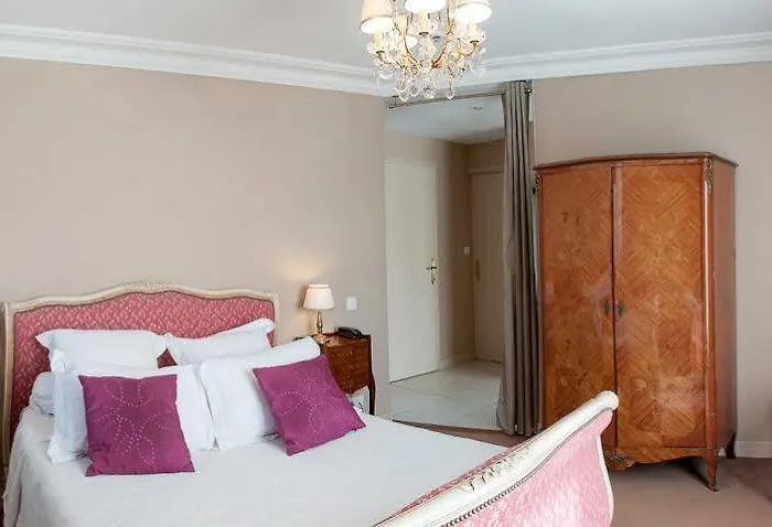 Logis Du Casino Restaurant Le Mathelia Вьервиль-сюр-Мер